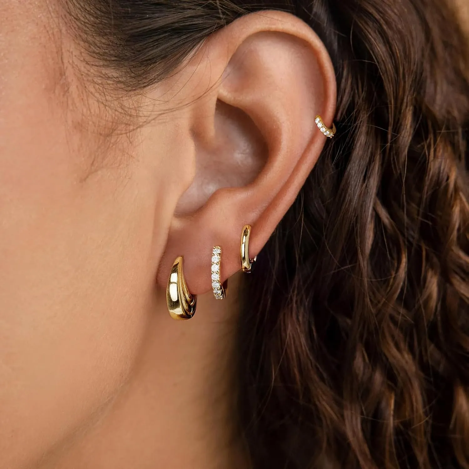 Small Gold Huggie Hoop Earrings Set for Women Men Hypoallergenic 14K Gold Plated Stack Cartilage Earrings, Multiple Piercing Lightweight Mini Thin Cute Dainty Trendy Clip On Jewelry Set Gifts for Women