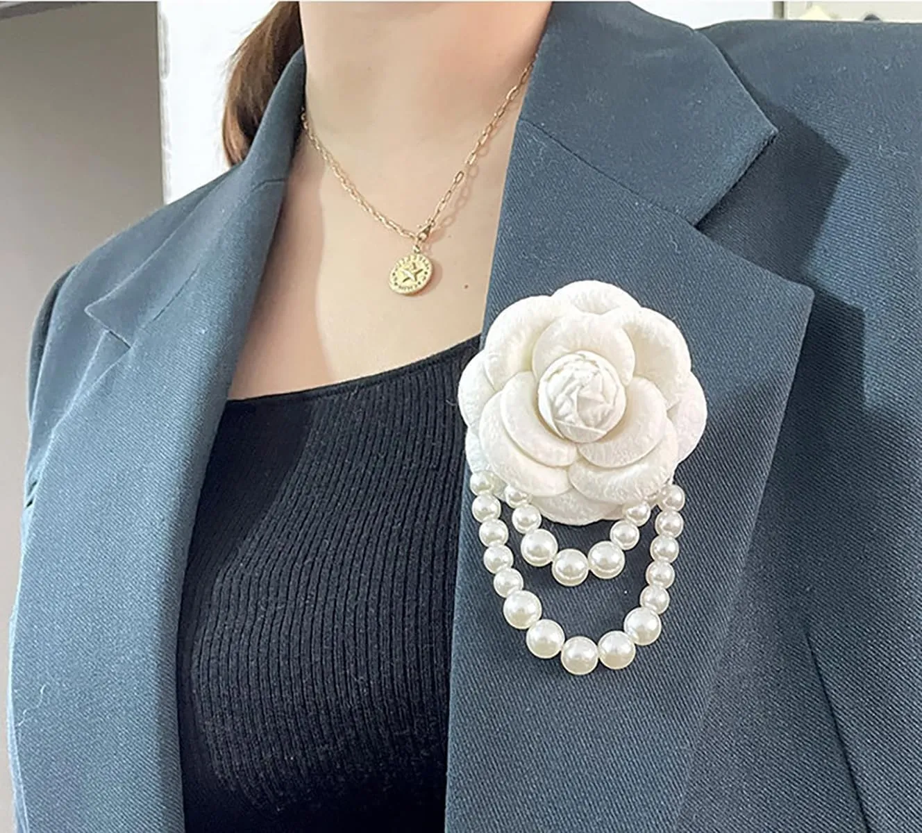 Vintage Camellia Pearl Tassel Brooch Bracelet Flower Lapel Pins Pearl Beads Tassel racelet Dual Purpose Hairpin Headpieces Brooch Shawl Pins Wedding Birthday Party Halloween Christmas Jewelry for Womenry