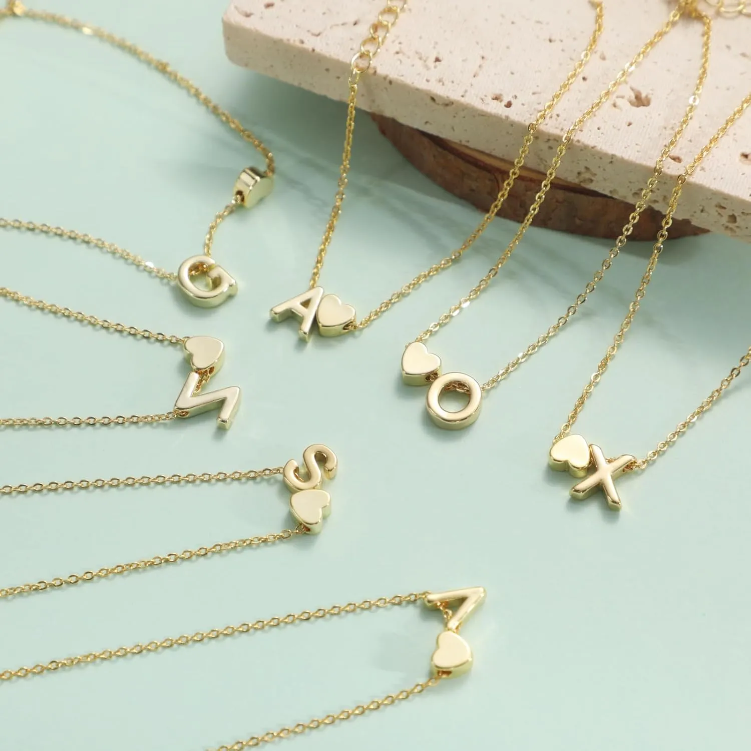 VIROMY Gold Initial Necklaces for Women 14K Gold Plated Dainty Heart Letter A-Z Personalized Initial Heart Pendant Necklace Tiny Letter Name Necklaces Jewelry for Women