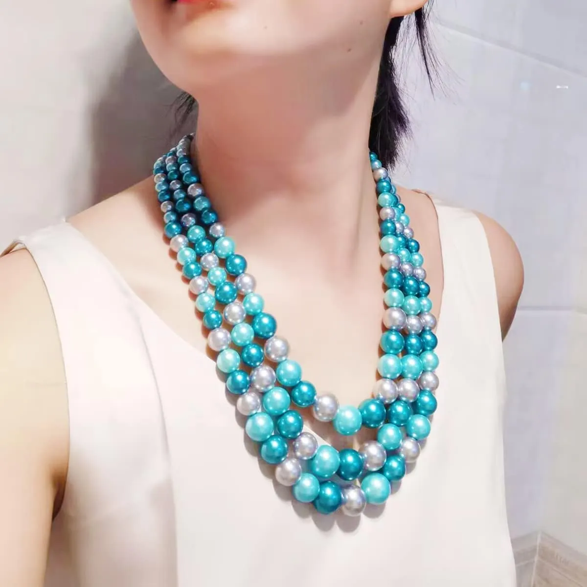 We We Three Layers Faux Pearl Necklace for Women Multi strand Pearl Necklace Earrings Set 1920s Pearl Costume Jewelry